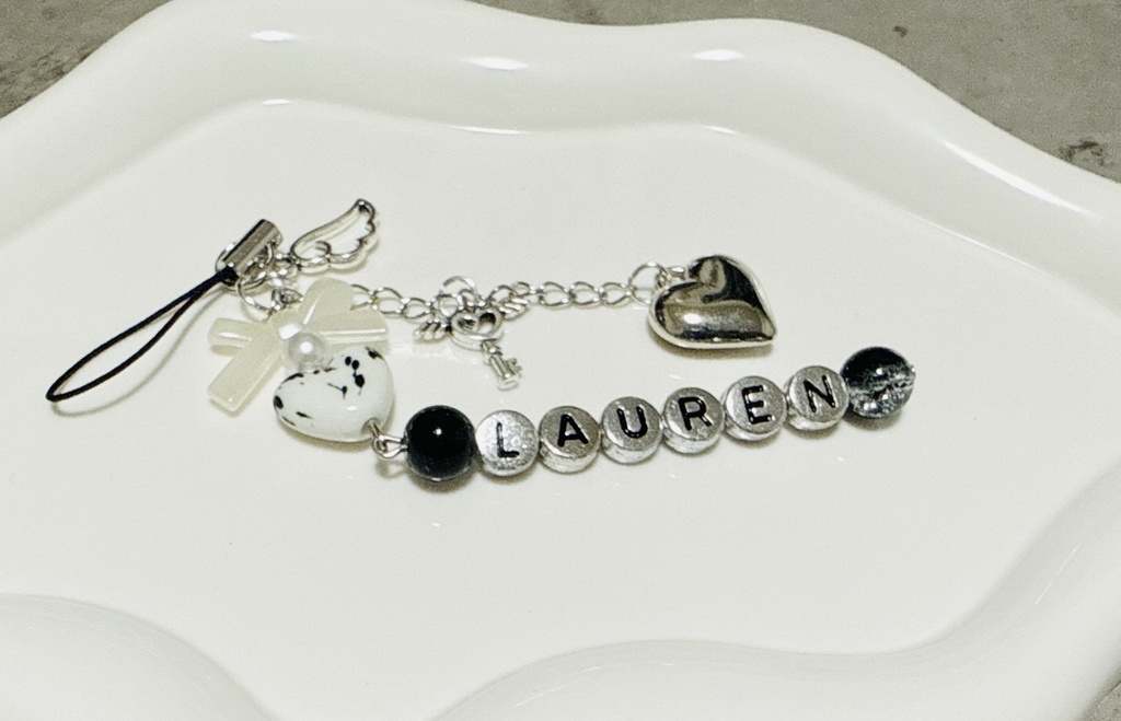 【にじさんじ】ビーズキーホルダー y2k【ローレン・イロアス】