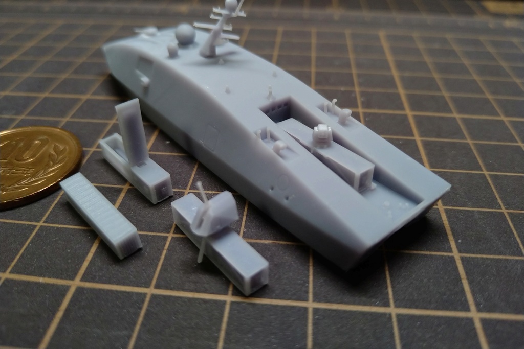 1/700 カタマラン型MUSV / Catamaran-type MUSV