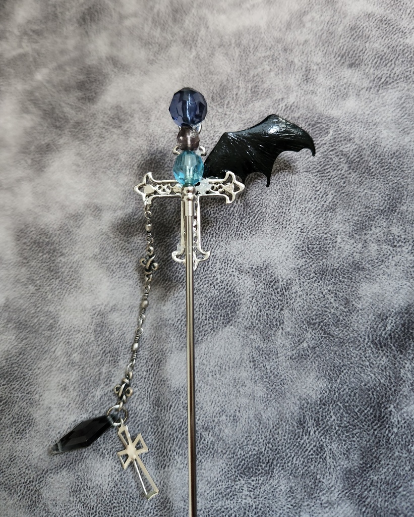 魔法杖（スティック）ー片羽根ブラックバットー