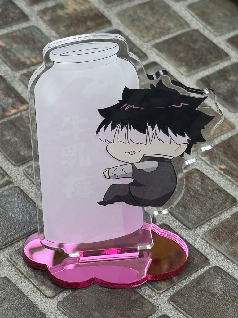 いちごにゅーにゅー鳴海アクスタ