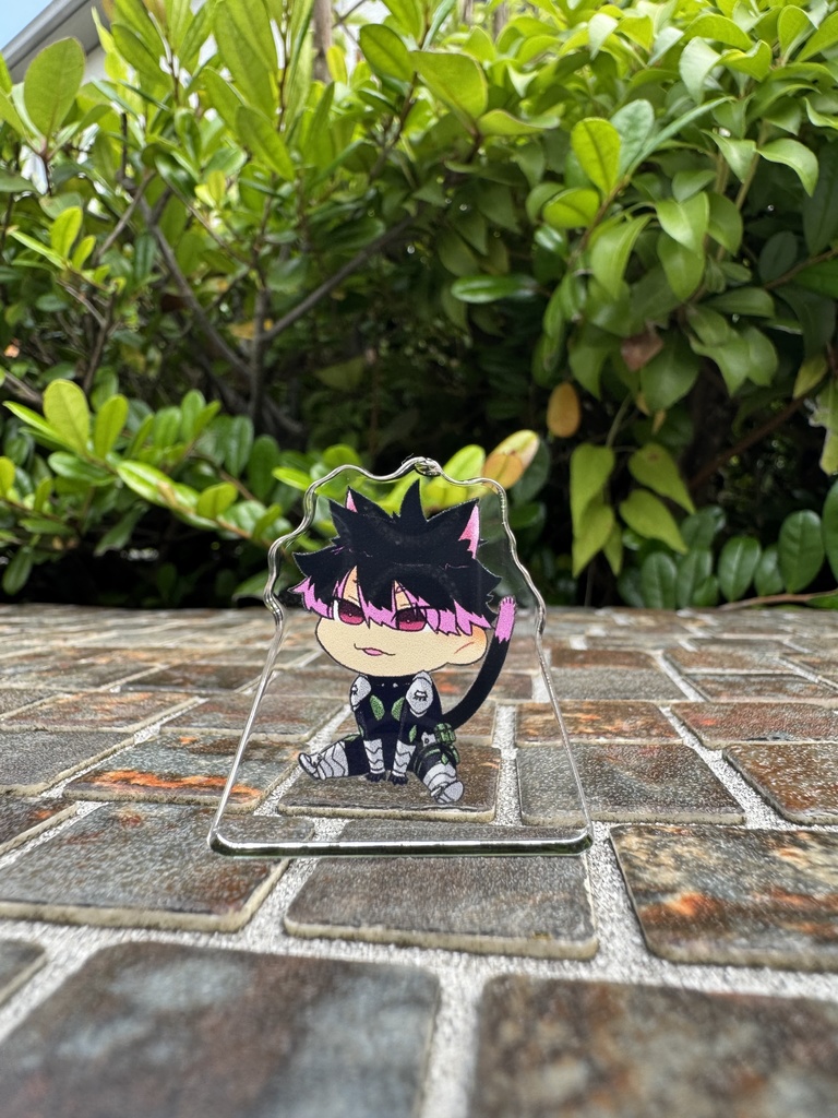 自立する座った鳴海ミニアクスタ