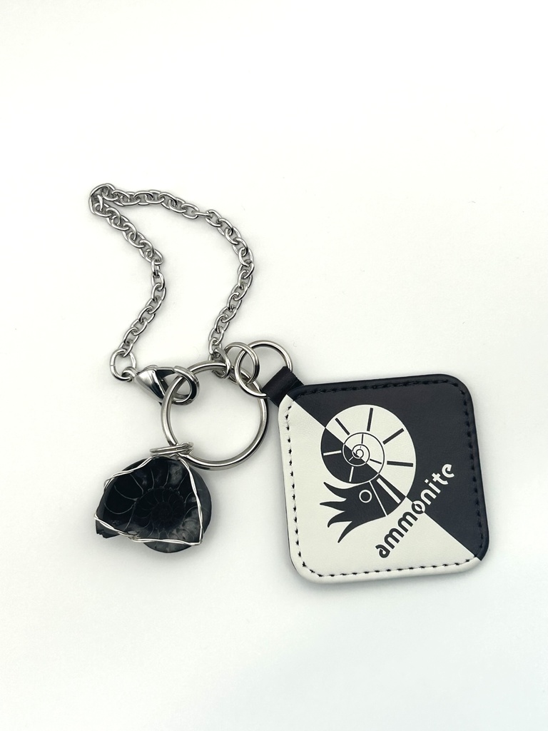アンモナイトバッグチャーム