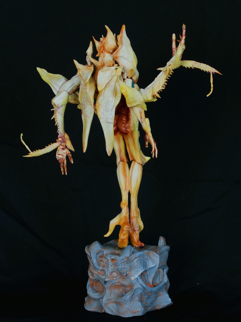 Greed(グリード)オリジナルカマキリ型クリーチャー