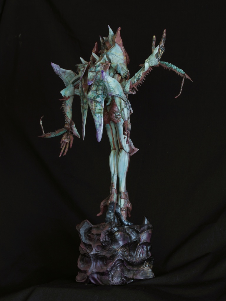 Greed(グリード)オリジナルカマキリ型クリーチャー