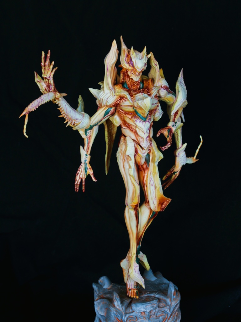 Greed(グリード)オリジナルカマキリ型クリーチャー