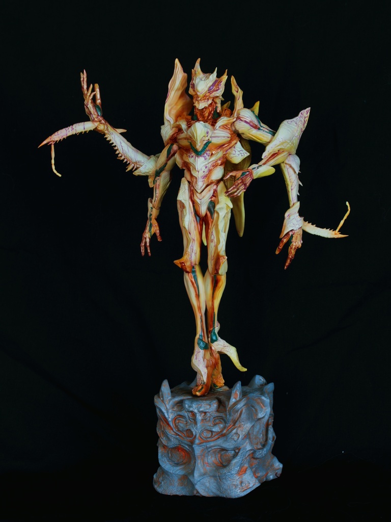 Greed(グリード)オリジナルカマキリ型クリーチャー