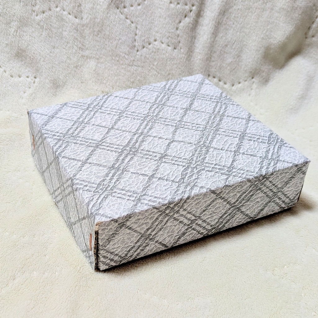 額装作品「春の足音を感じるぽてぱんだ」