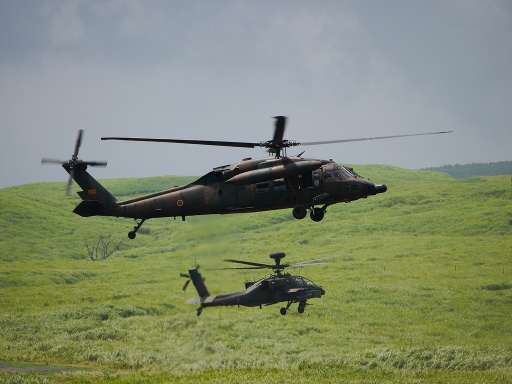 陸上自衛隊 総合火力演習 写真集 496枚収録
