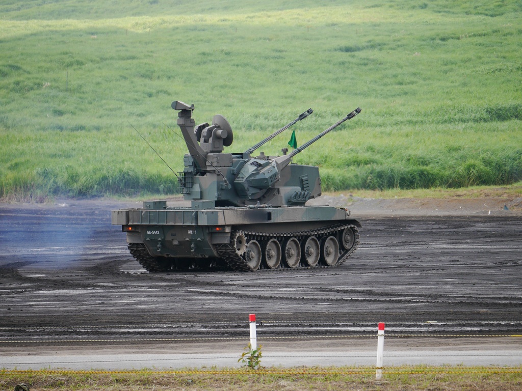 陸上自衛隊 総合火力演習 写真集 496枚収録