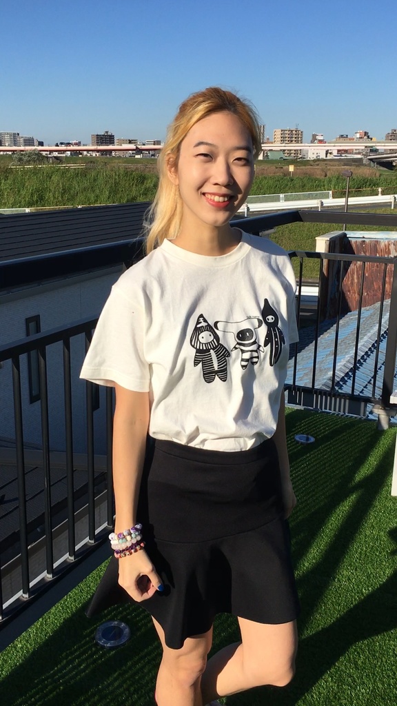 絵本キャラクターのTシャツ セルクナム