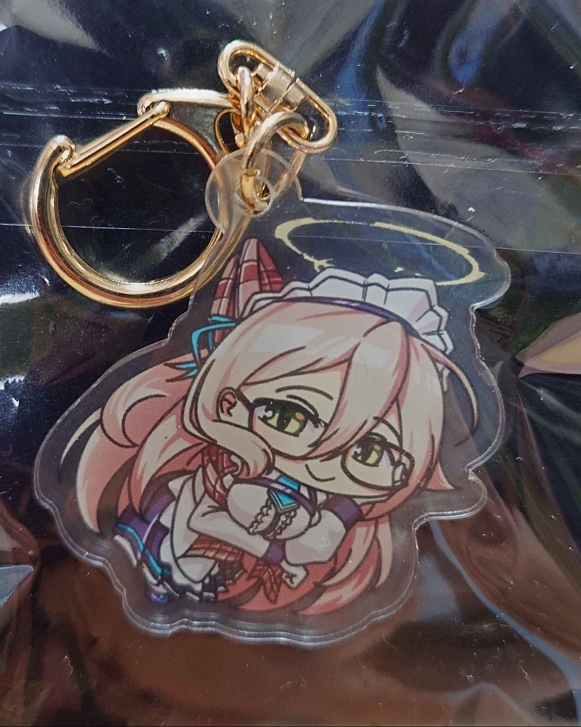 ブルアカ　アカネつまみアクキー