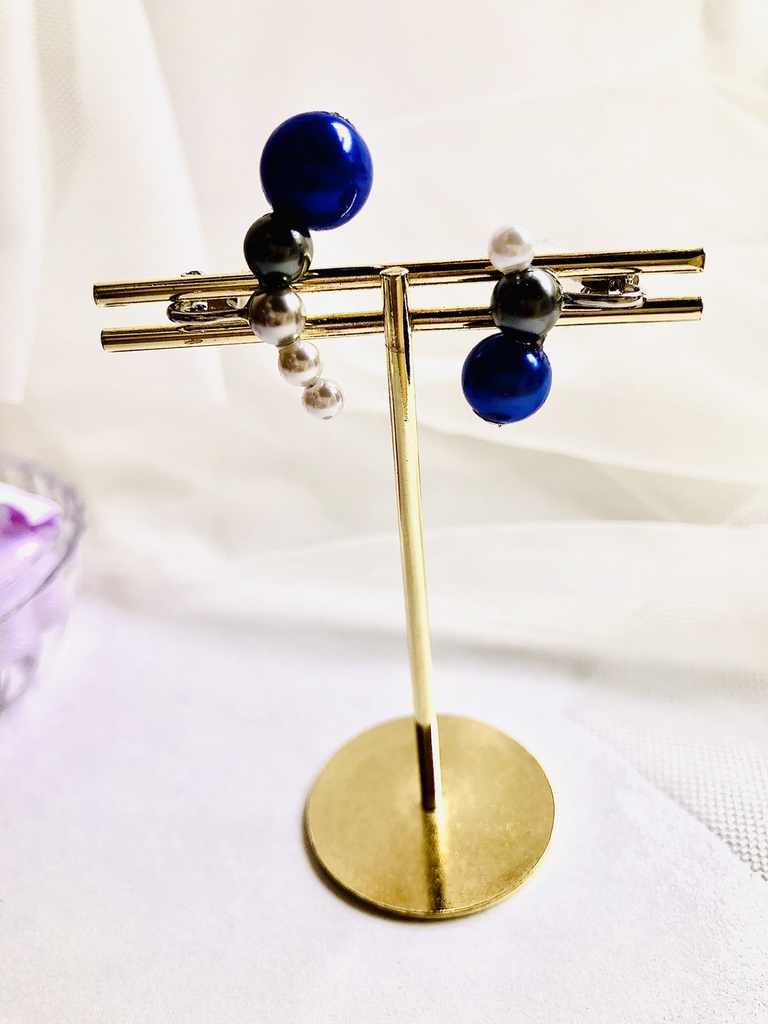 数珠丸恒次イメージ耳飾りー純ー