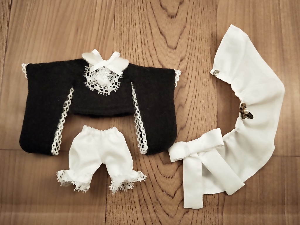 オビツ11 着物袖メイド服セット 黒 ドール服 ねんどろいどどーる