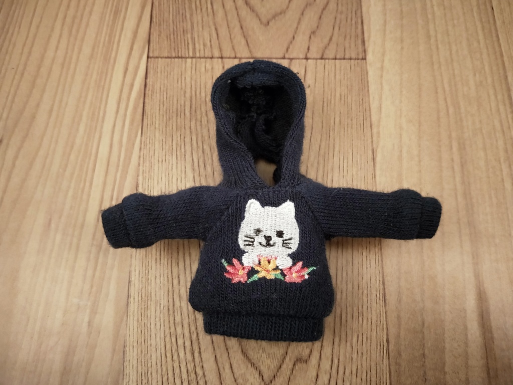 ＊オビツ11 花ネコ柄トレーナー ドール服 ねんどろいどどーる＊