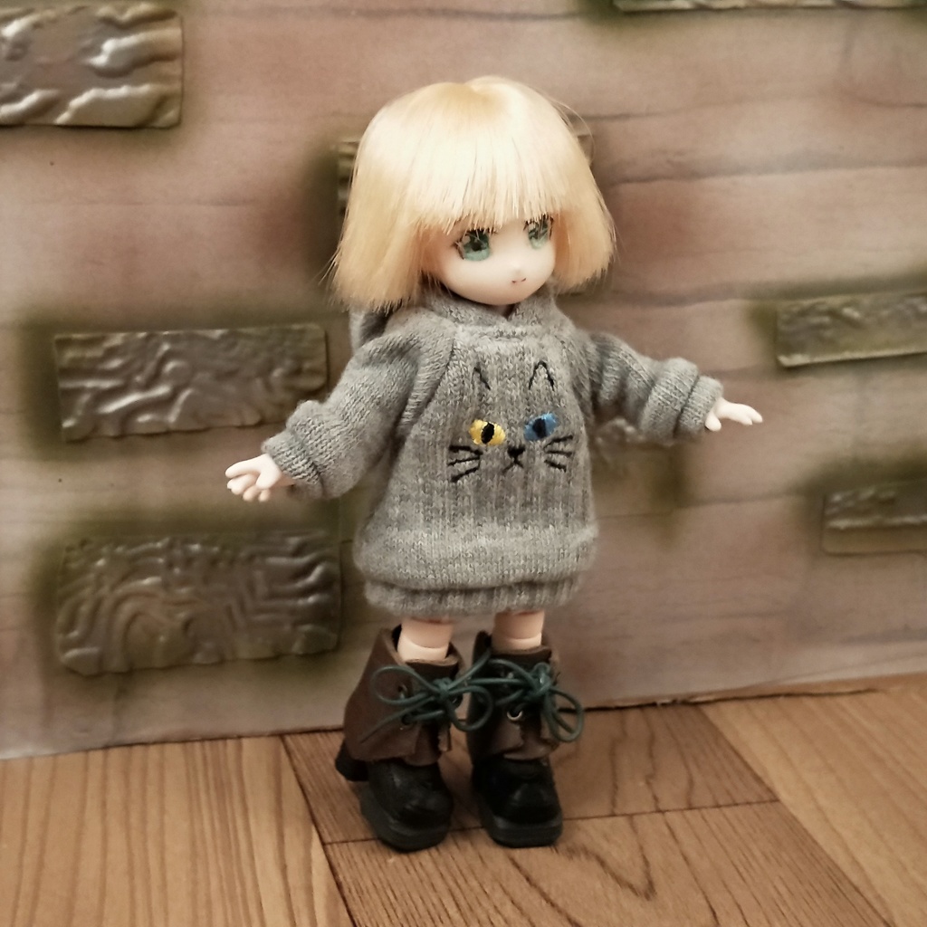 *オビツ11 フード付きネコ柄トレーナー ドール服 ねんどろいどどーる*