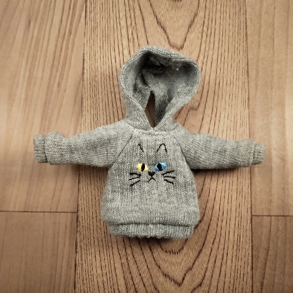 *オビツ11 フード付きネコ柄トレーナー ドール服 ねんどろいどどーる*