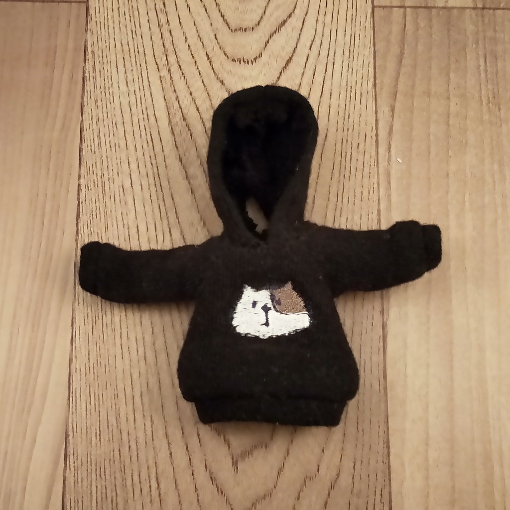 *オビツ11 フード付きぶちネコ柄トレーナー ドール服 ねんどろいどどーる*