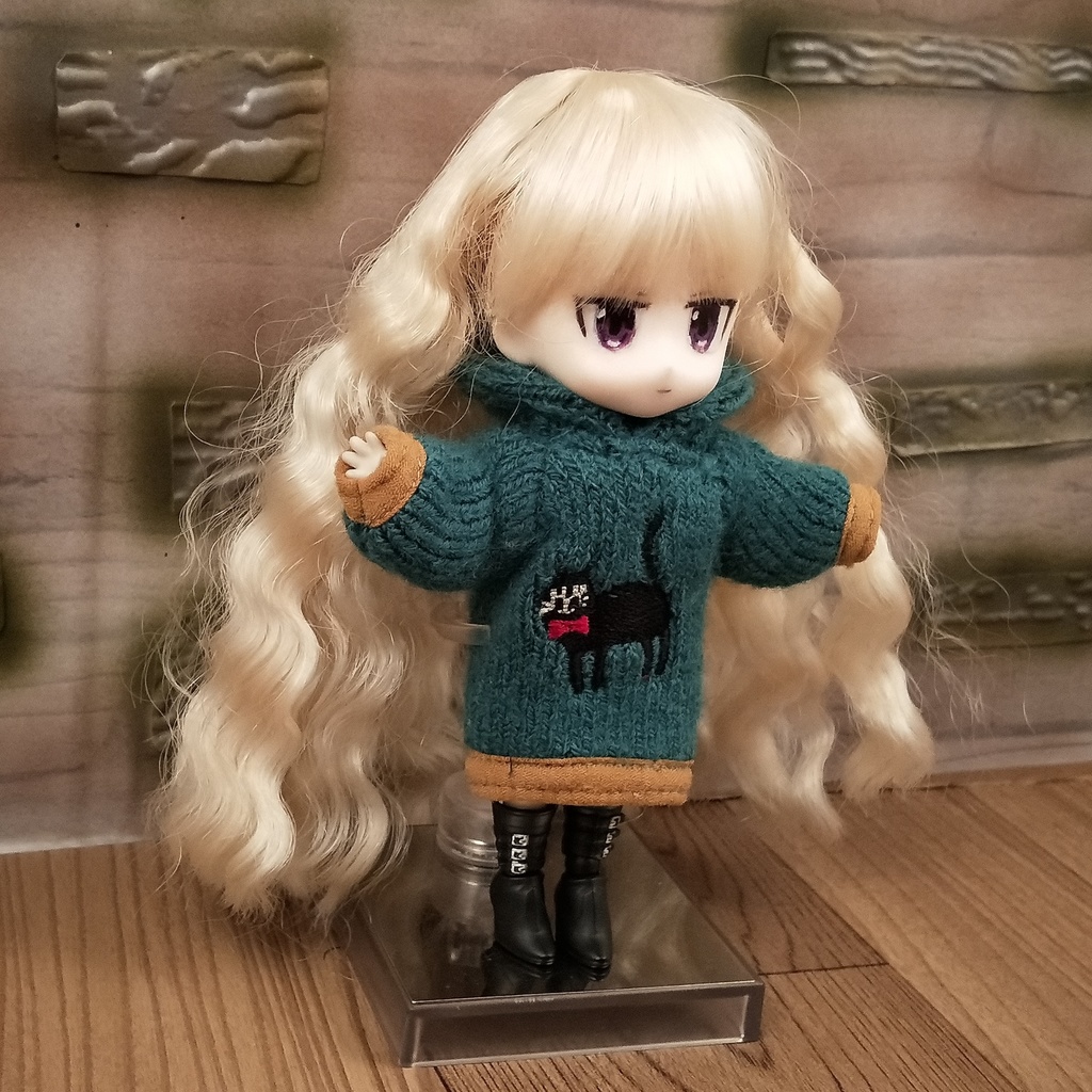 *オビツ11 フード付き黒ネコ柄トレーナー ドール服 ねんどろいどどーる*