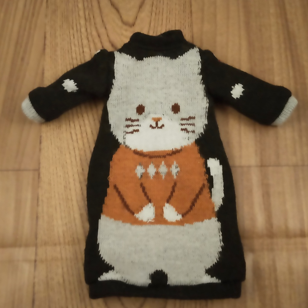 *1/6 猫柄ニットワンピース(黒色) ドール服 ブライス オビツ22*