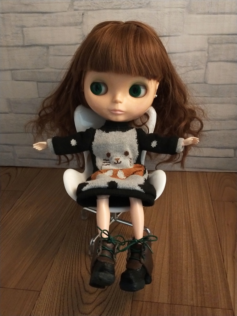 *1/6 猫柄ニットワンピース(黒色) ドール服 ブライス オビツ22*