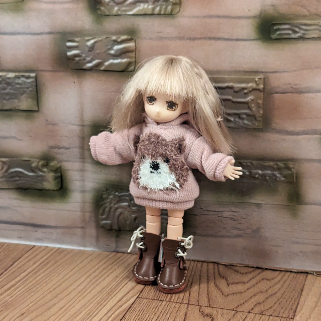 *オビツ11 フード付きふわふわクマ柄トレーナー うすピンク系 ドール服 ねんどろいどどーる*