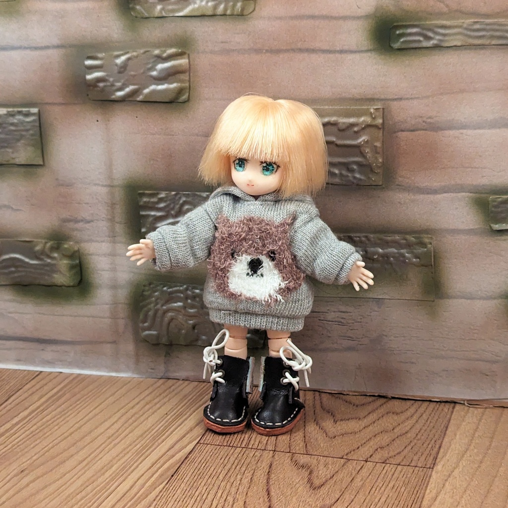 *オビツ11 フード付きふわふわクマ柄トレーナー グレー ドール服 ねんどろいどどーる*