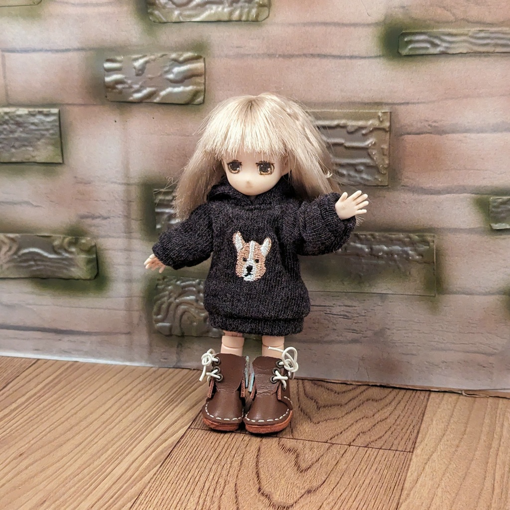 *オビツ11 フード付き犬柄トレーナー チャコールグレー ドール服 ねんどろいどどーる*