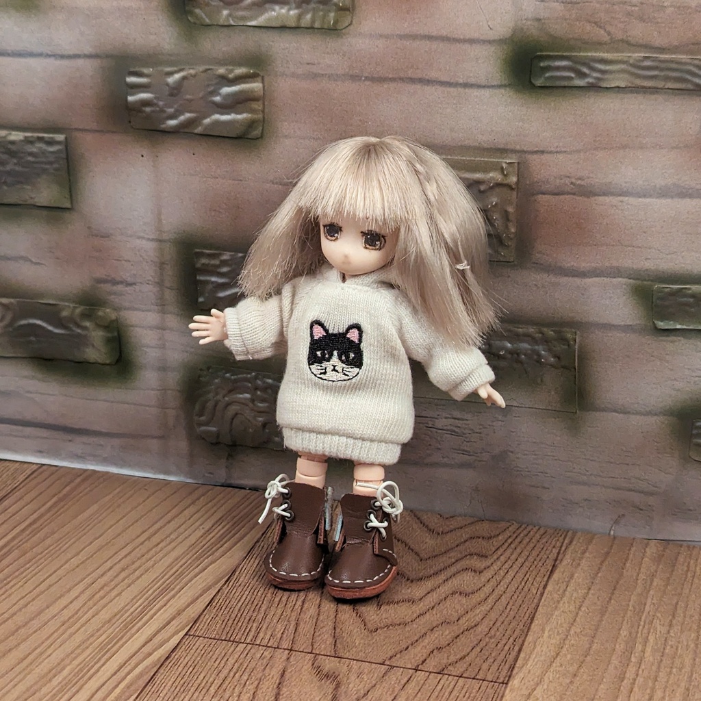 *オビツ11 フード付き耳ピンクネコ柄トレーナー 白 ドール服 ねんどろいどどーる*