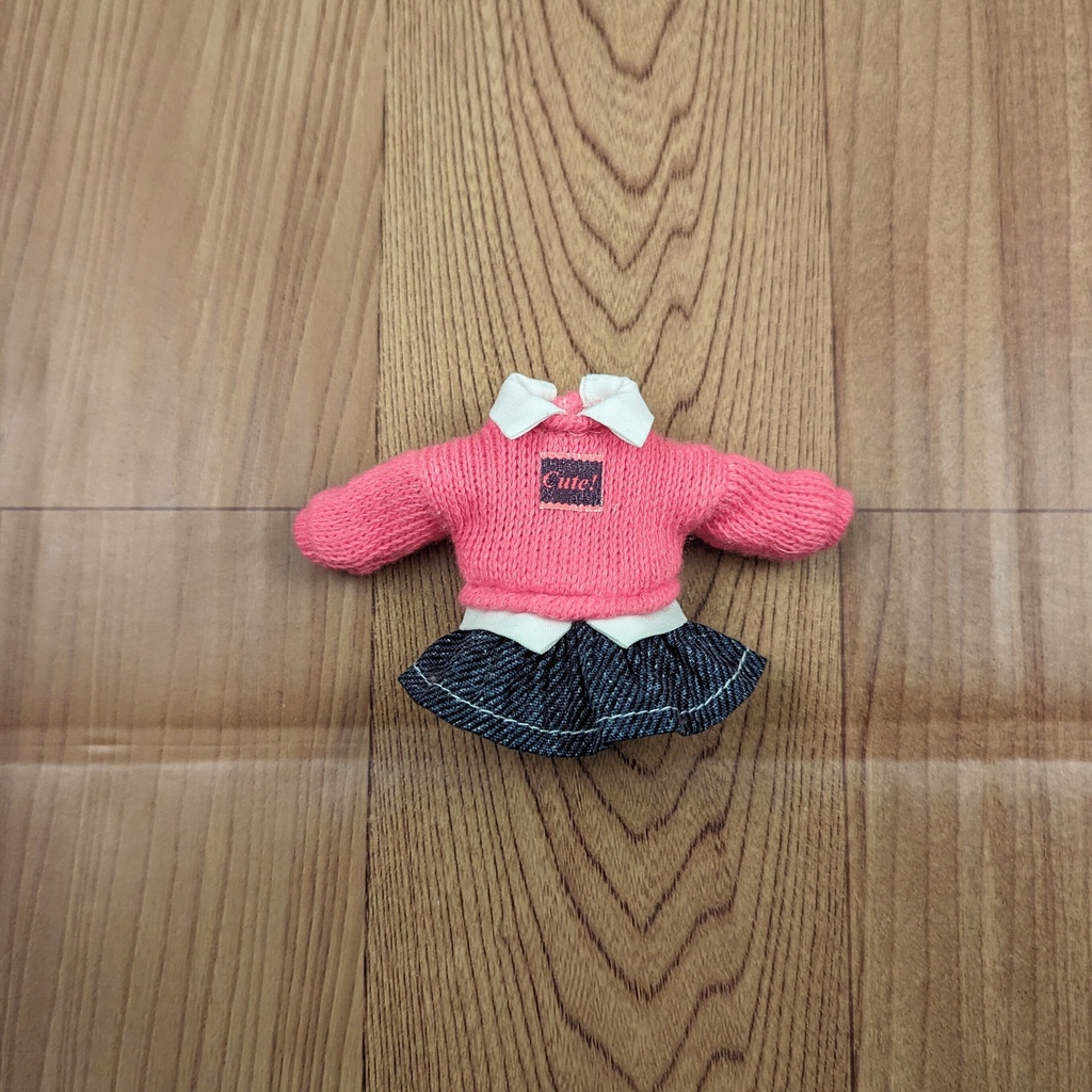 *オビツ11 お出かけワンピース 濃いピンク ドール服 ねんどろいどどーる*