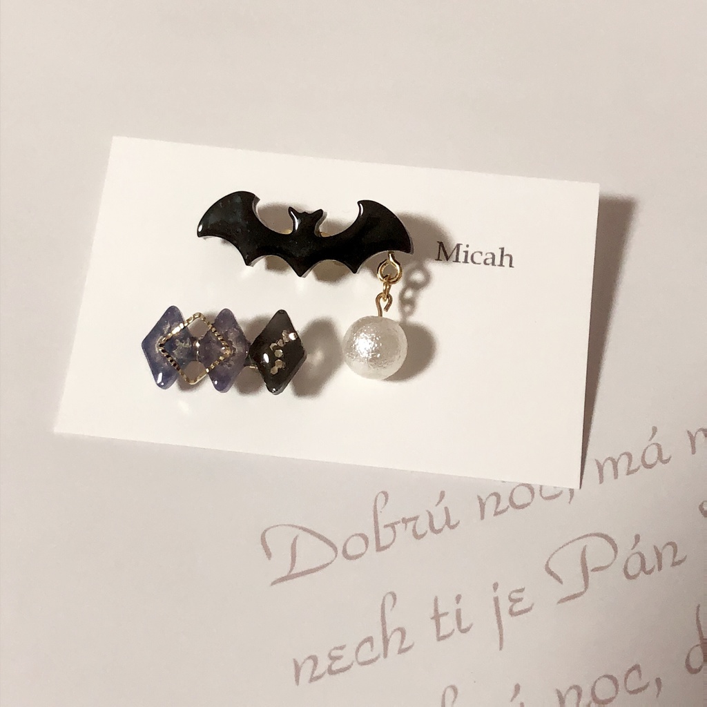 【UNDEAD】ブローチ