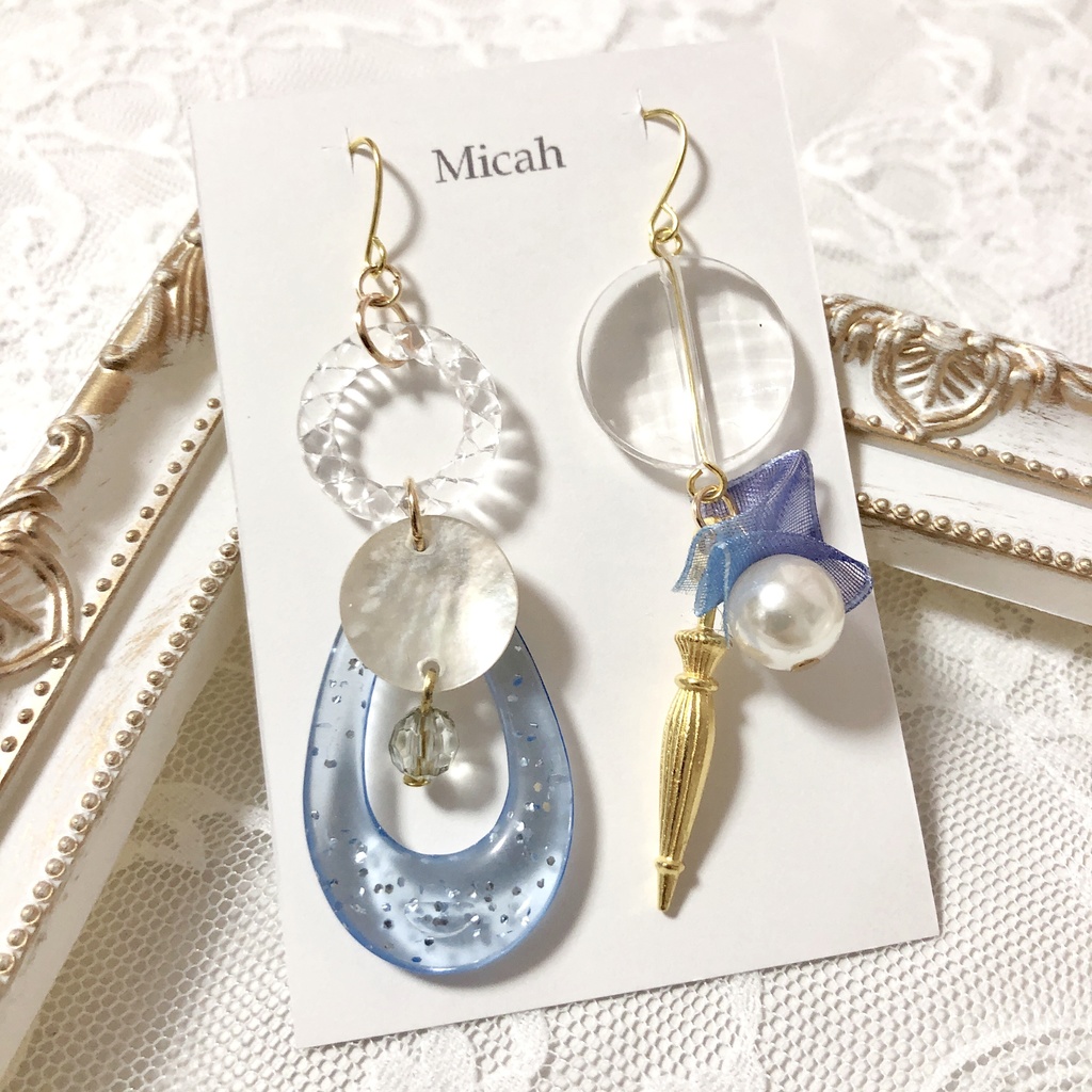 雨降りと傘のピアス