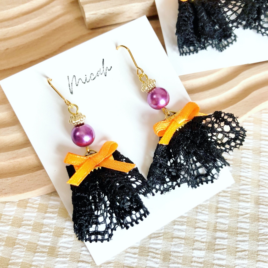 ハロウィンピアス