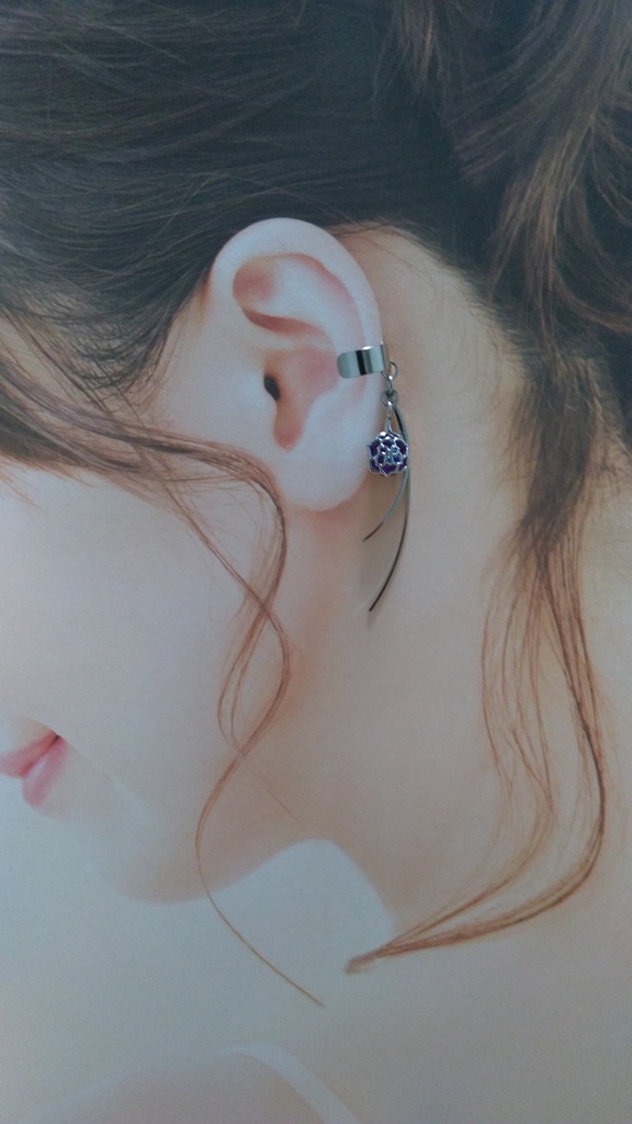 近侍イメージイヤカフ