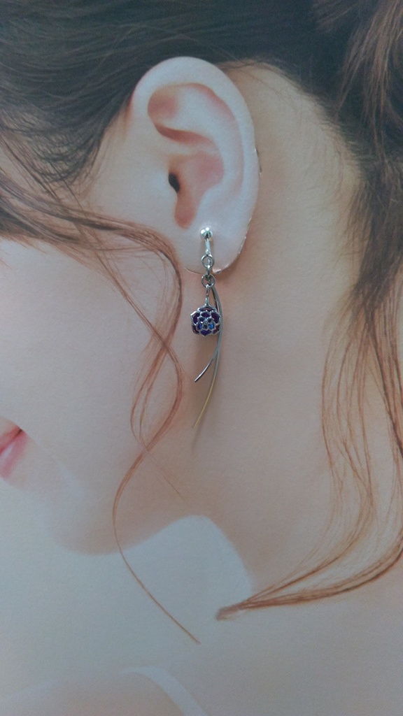 近侍イメージイヤカフ