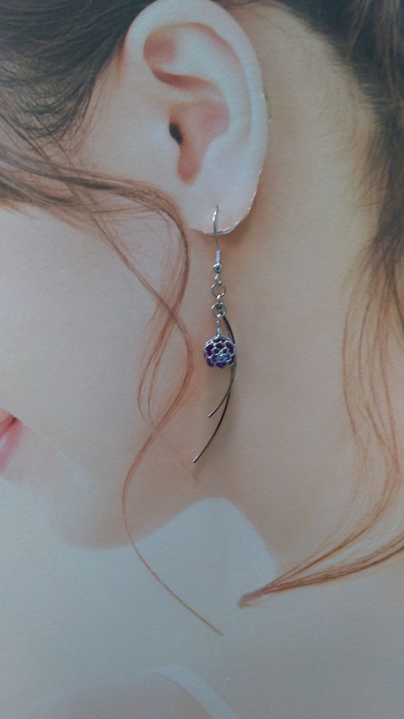 近侍イメージイヤカフ