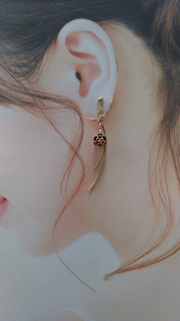 近侍イメージイヤカフ