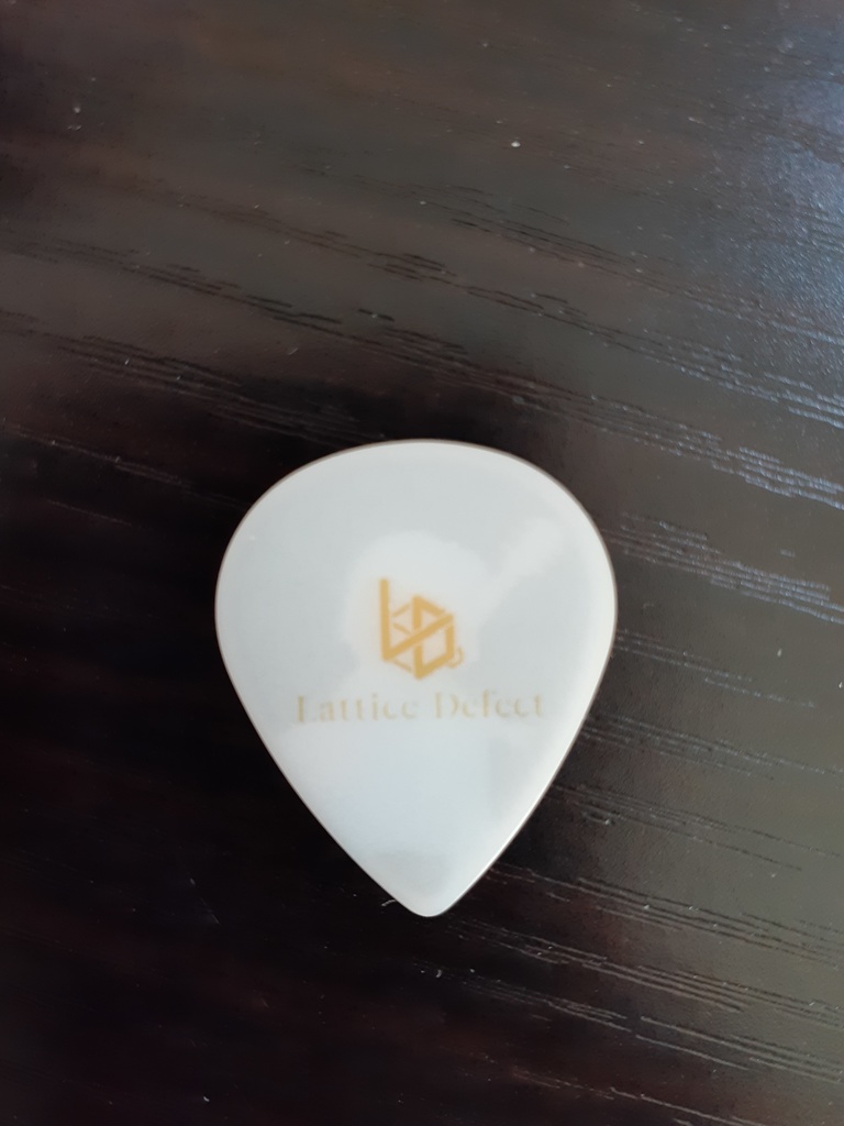 橙里セイ ピック (ストラップ)