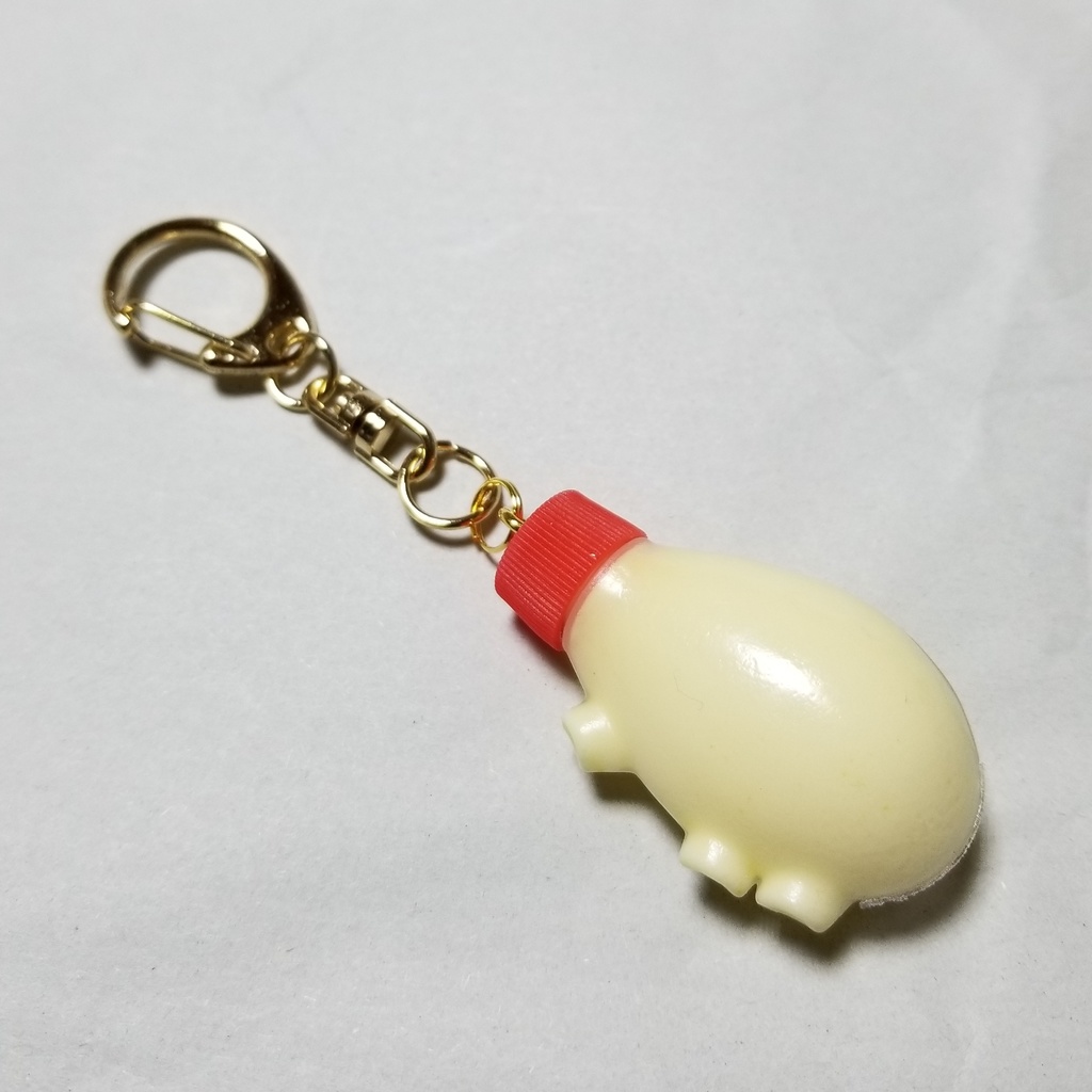 ブタマヨキーホルダー