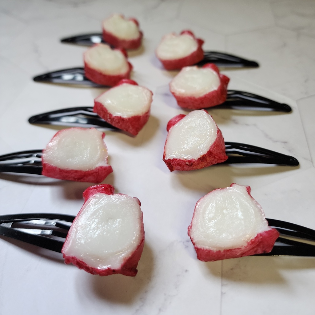 たこぶつのパッチン留め