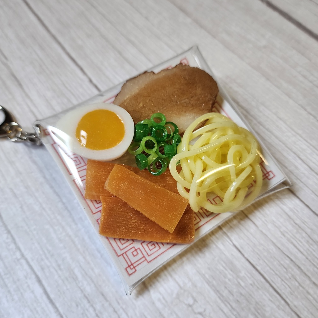 ラーメンの具材ポーチキーホルダー