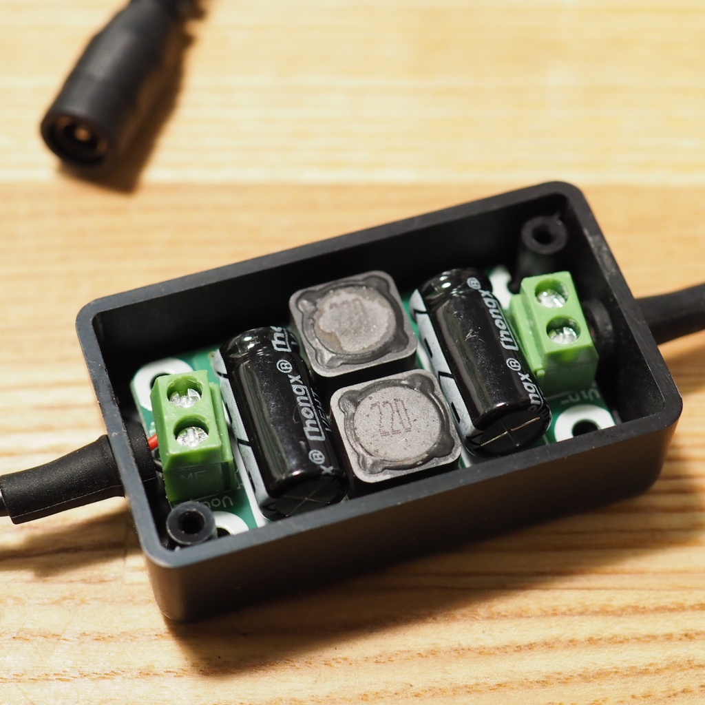 DC電源ノイズフィルター(最大25V4A)