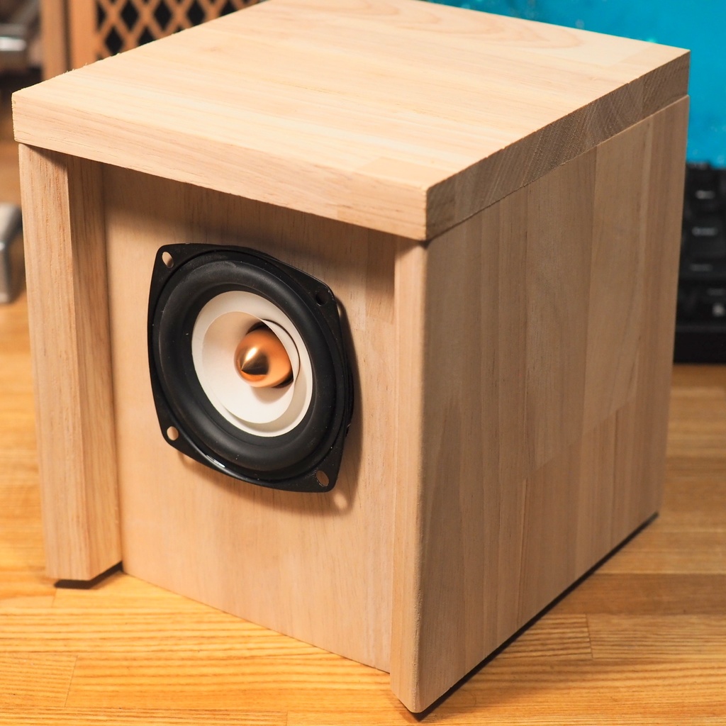 ウッドスピーカー 密閉型1.8L