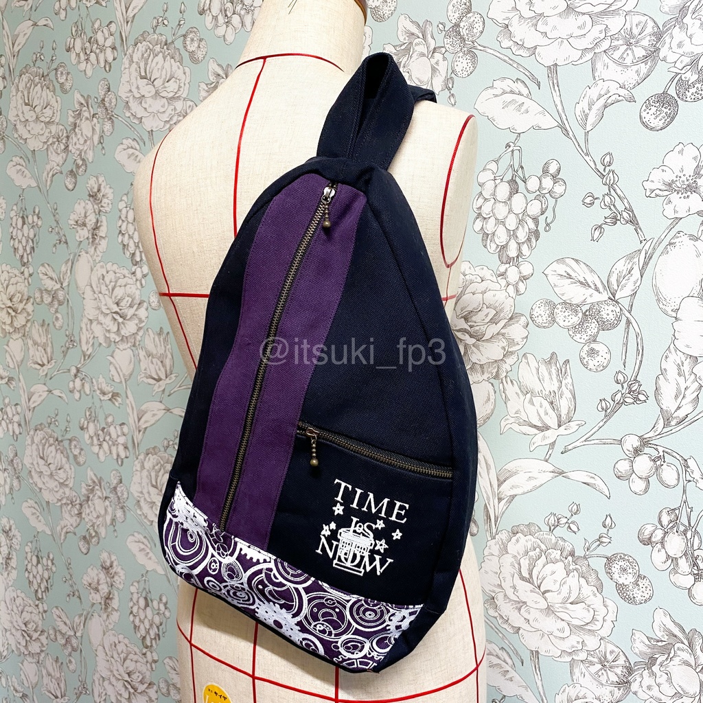 【再販】9thドクター風・ボディバッグ【DW】