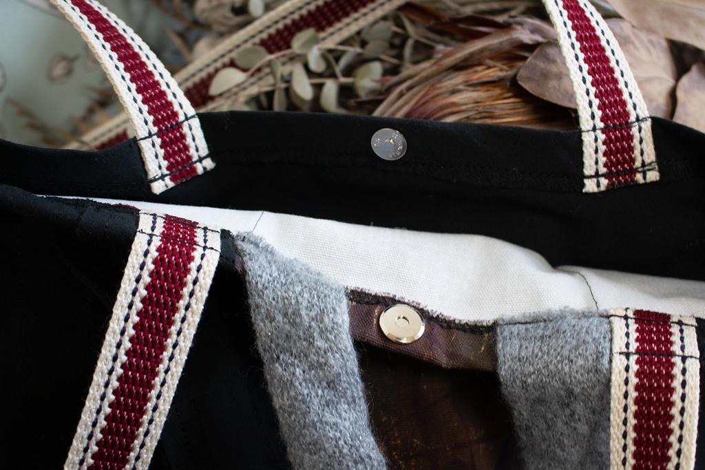 悪魔のお洋服バッグ