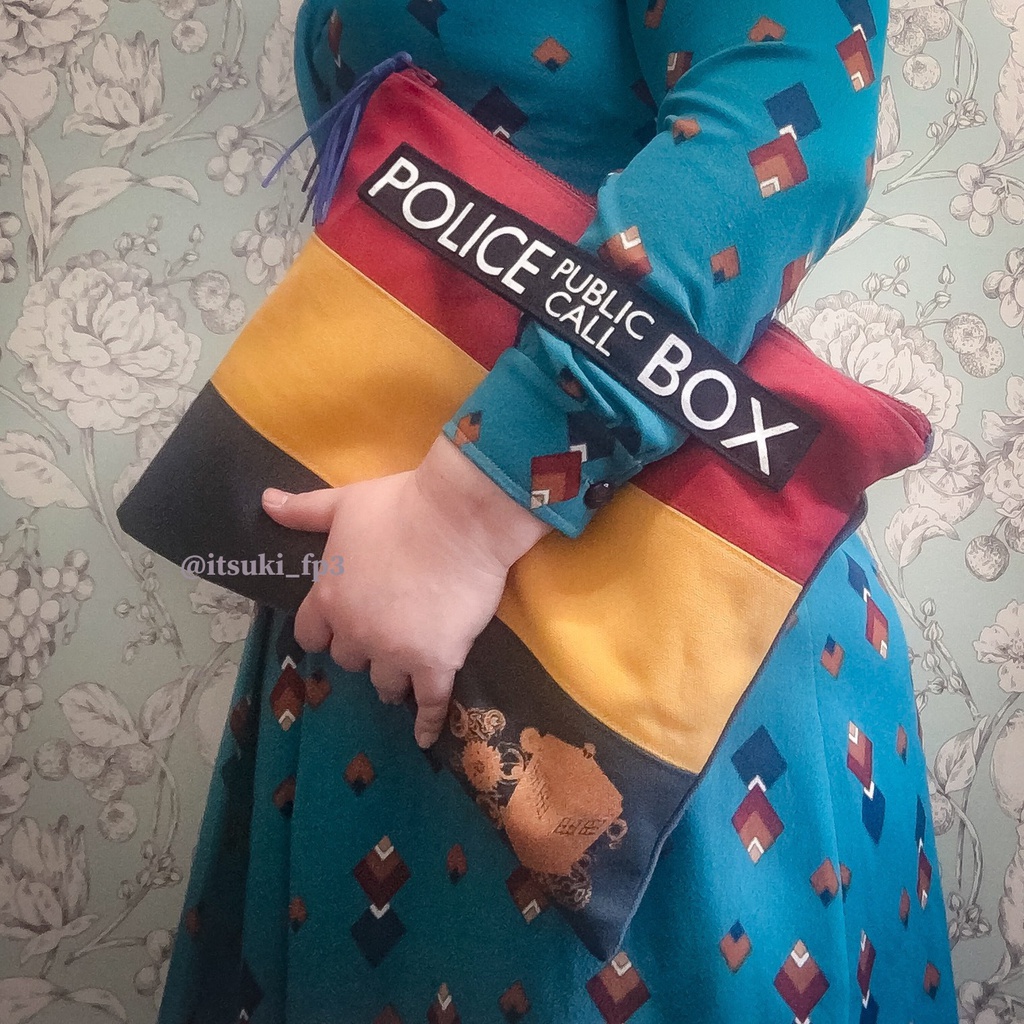 【再販】13thドクター風・クラッチバッグ【DW】