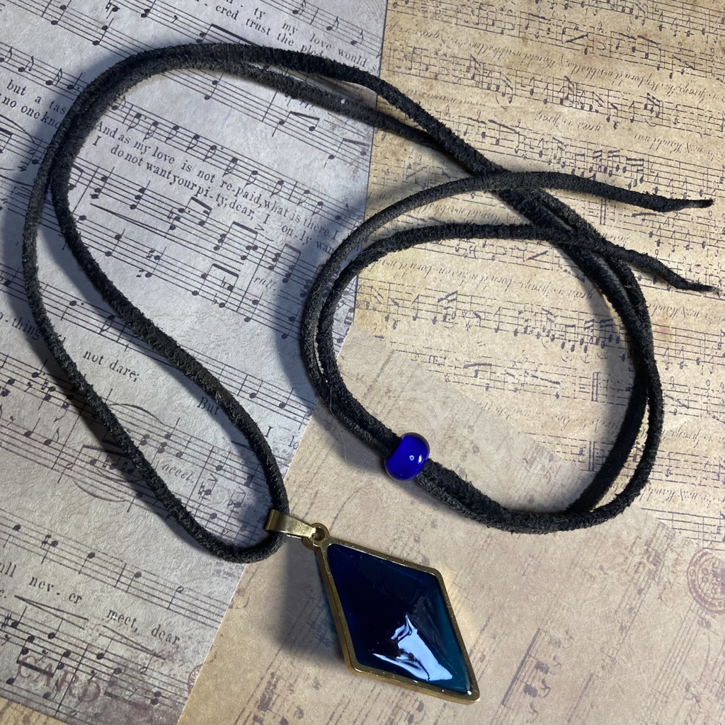 【ハンドメイド】ふしぎの海のナディア ブルーウォーター風 ペンダント