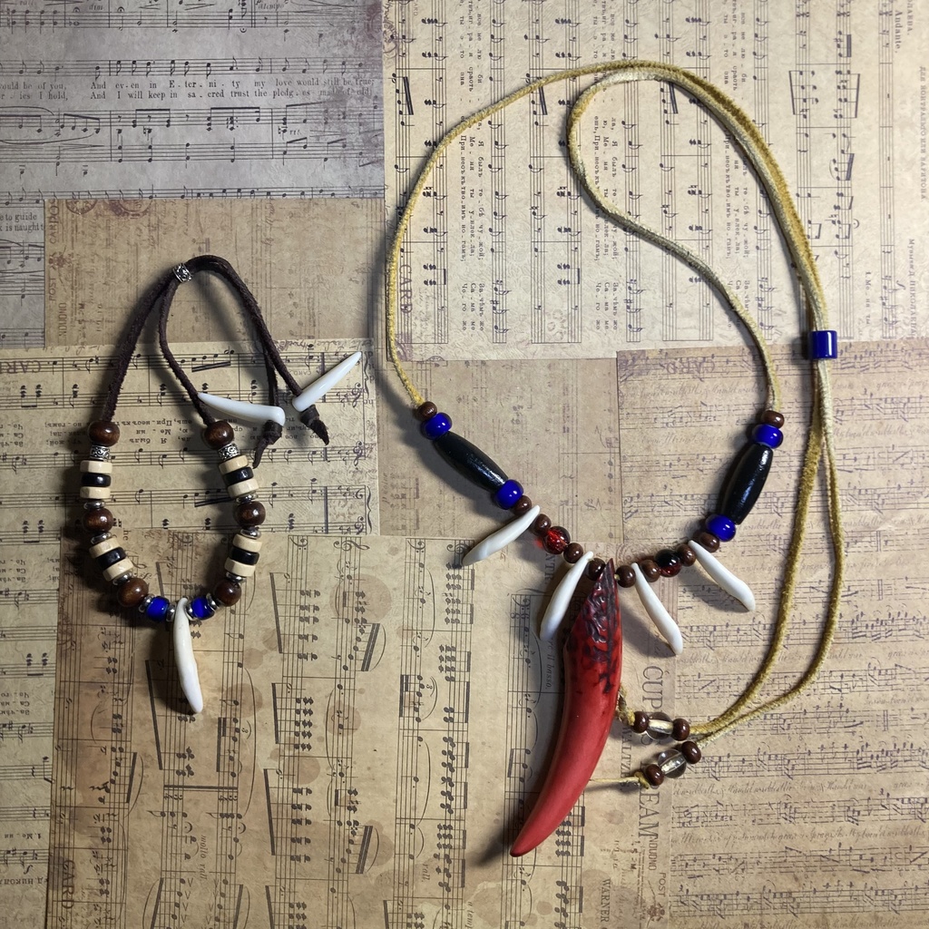 【ハンドメイド】チベットオオカミ牙と鹿角のトライバルネックレス ブレスレットセット