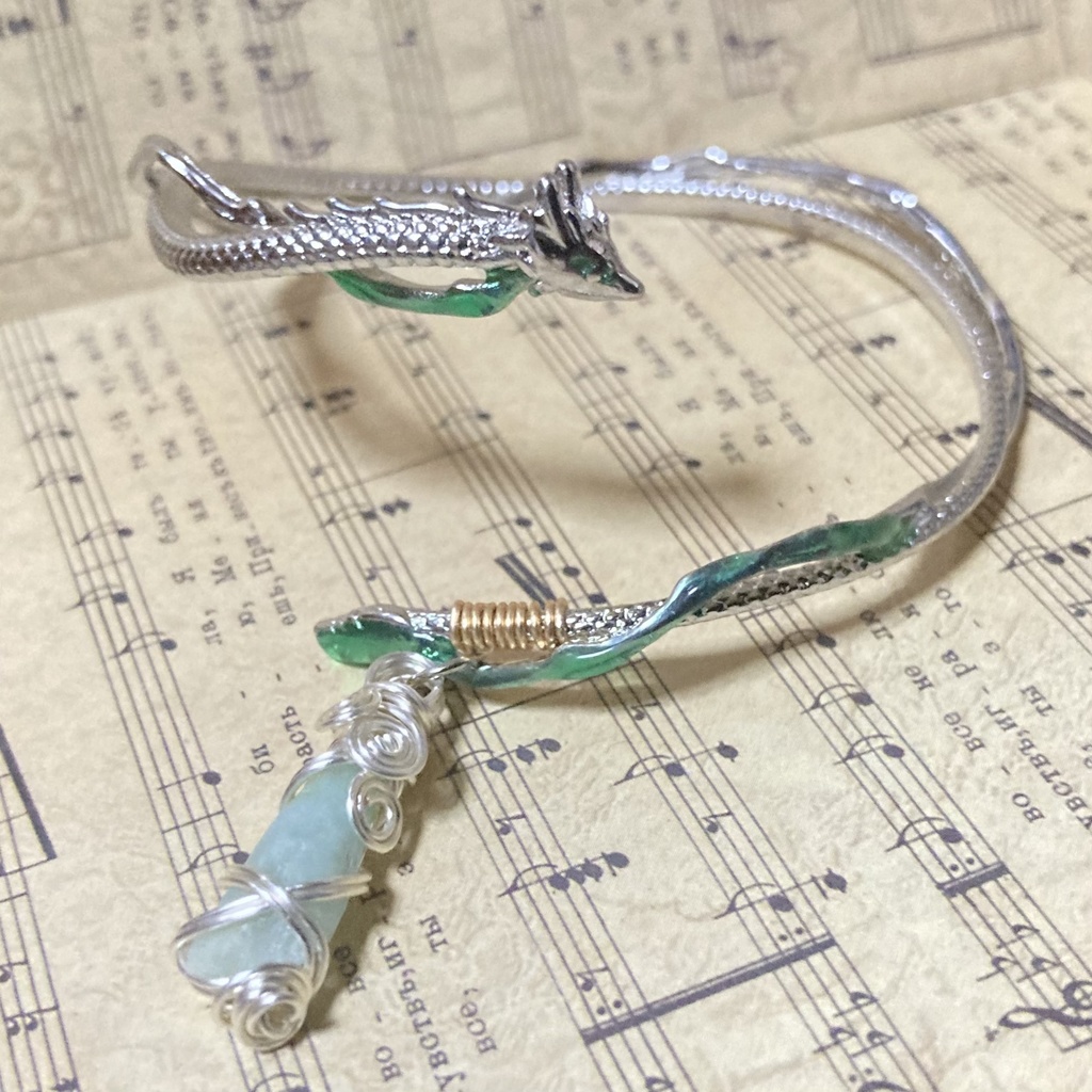 【ハンドメイド】レジン 鉱石龍のブレスレット 各種