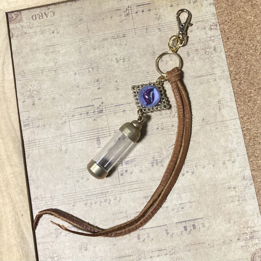 【ハンドメイド•訳あり品】ペンドラナイト　チャーム