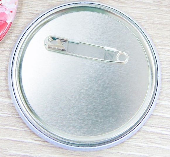 【缶バッジ(バリュー)】AM版 各キャラ 32mm&76mm 2サイズ